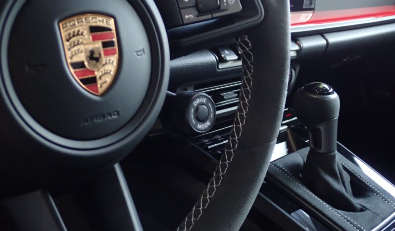 
								Porsche 911 GT3 Interior Package Front Lift full									