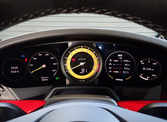 
								Porsche 911 GT3 Interior Package Front Lift full									