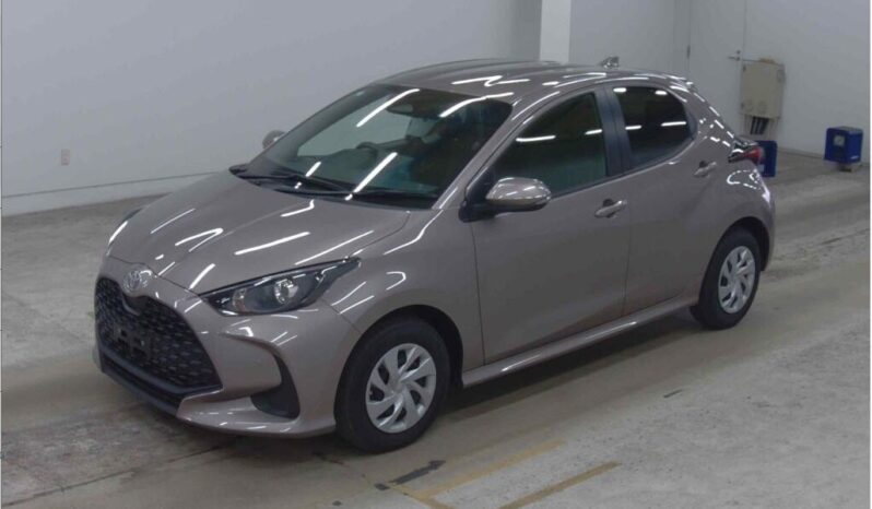 
								Toyota Yaris X full									