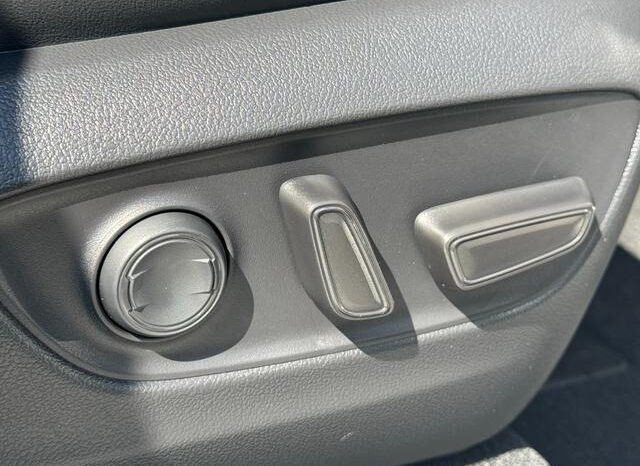 
								TOYOTA RAV4 HYBRID ADVENTURE OFFROAD PACKAGE II full									