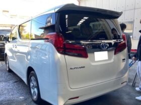 TOYOTA ALPHARD HYBRID X