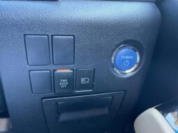 
										TOYOTA ALPHARD HYBRID X full									