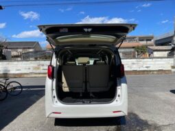 
										TOYOTA ALPHARD HYBRID X full									