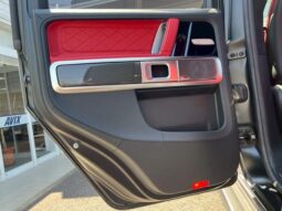 
										MERCEDES AMG G-CLASS G63 AMG LEATHER EXCLUSIVE PACKAGE full									