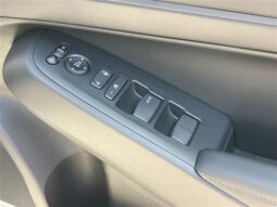 
										HONDA VEZEL E:HEV X full									