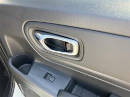 
										HONDA VEZEL E:HEV X full									