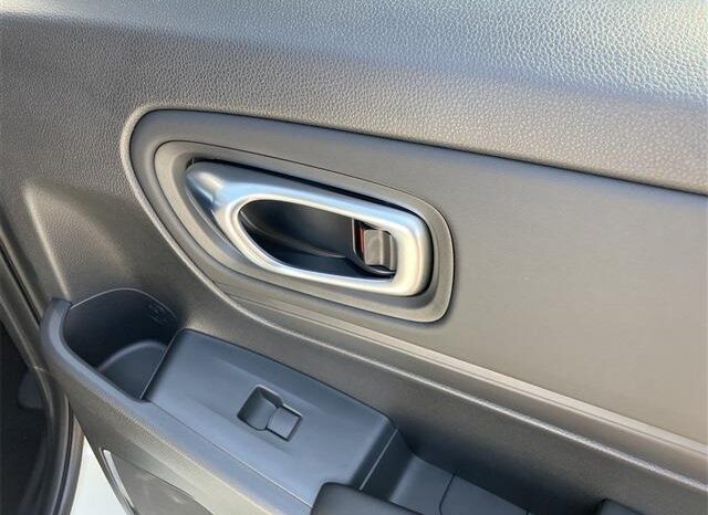 
								HONDA VEZEL E:HEV X full									