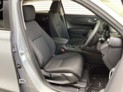 
										Honda Vezel e:HEV X full									