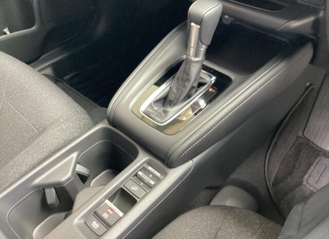 
								Honda Vezel e:HEV X full									