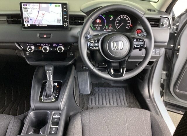 
								Honda Vezel e:HEV X full									