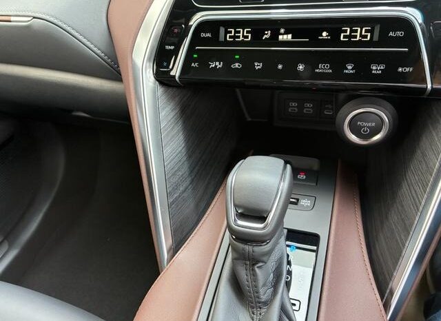 
								TOYOTA HARRIER HYBRID Z full									