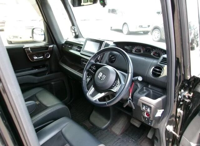 
								HONDA N-BOX CUSTOM G EX TURBO HONDA SENSING full									