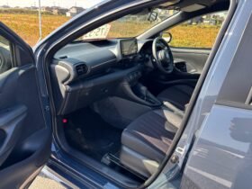 TOYOTA YARIS X